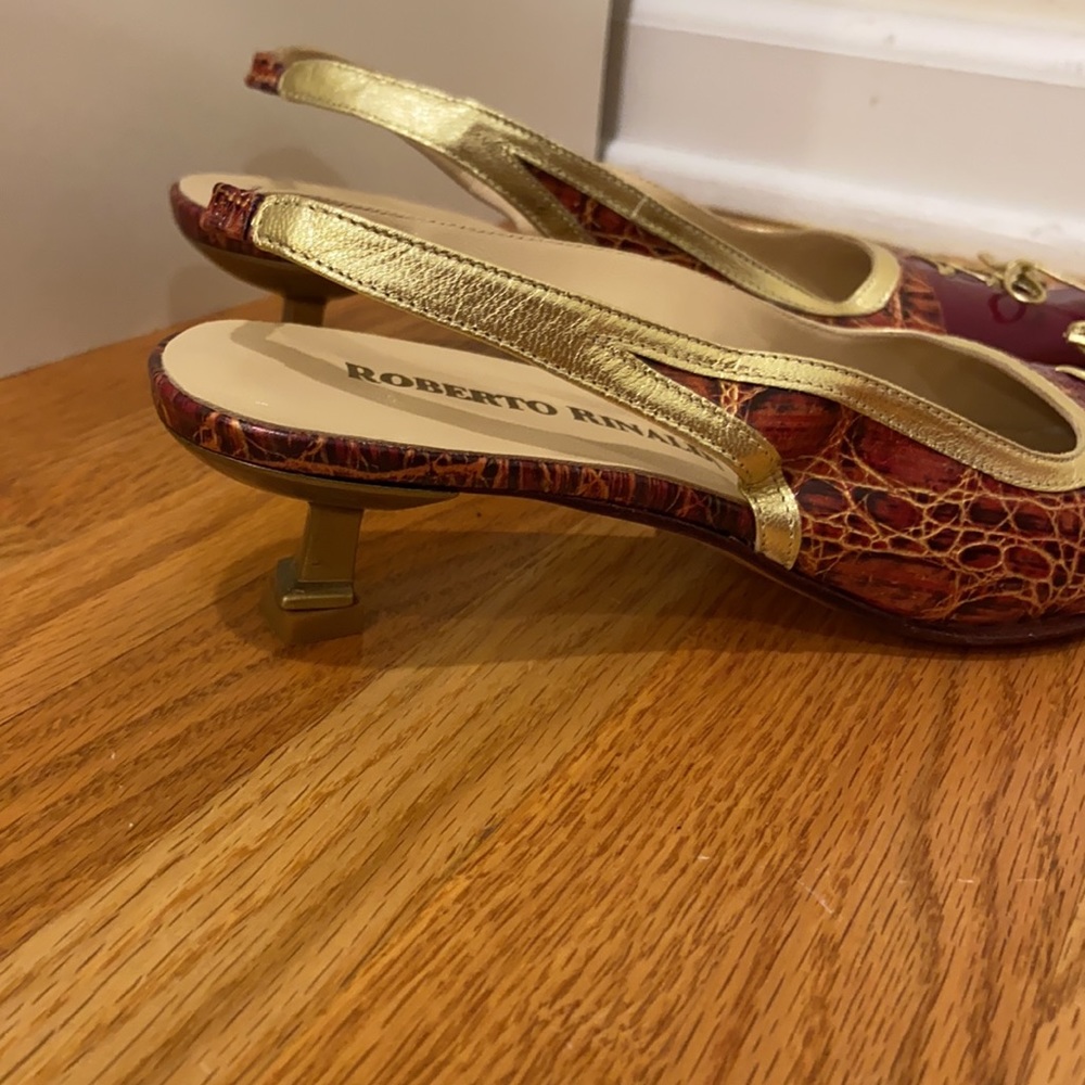 Roberto Rinaldi Leather Slingback Kitten Heels - Picture 7 of 14
